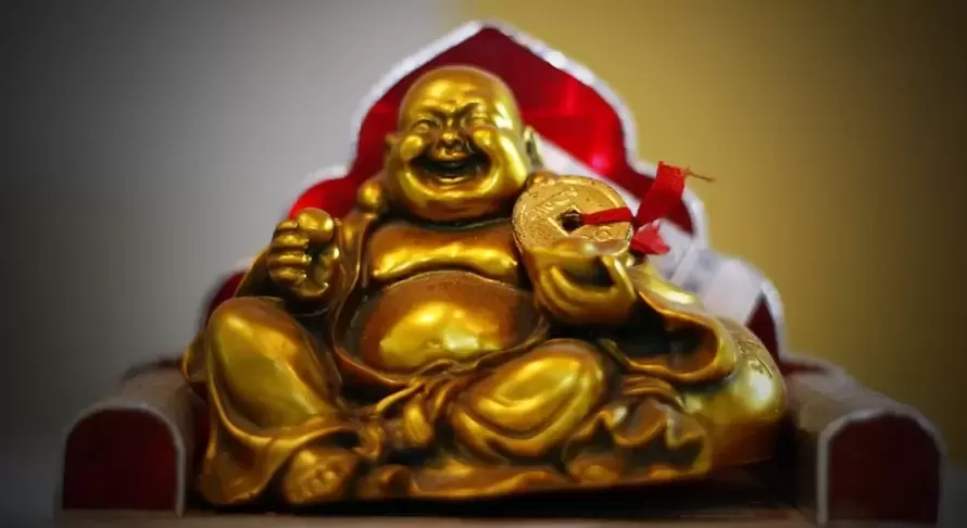Buddha yang tertawa dengan pesona keberuntungan